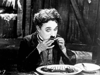 What was Charlie Chaplin’s family background and early life like?