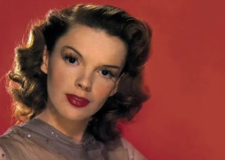 Did Judy Garland face challenges in her personal life?