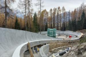 Cortina Sliding Centre photo